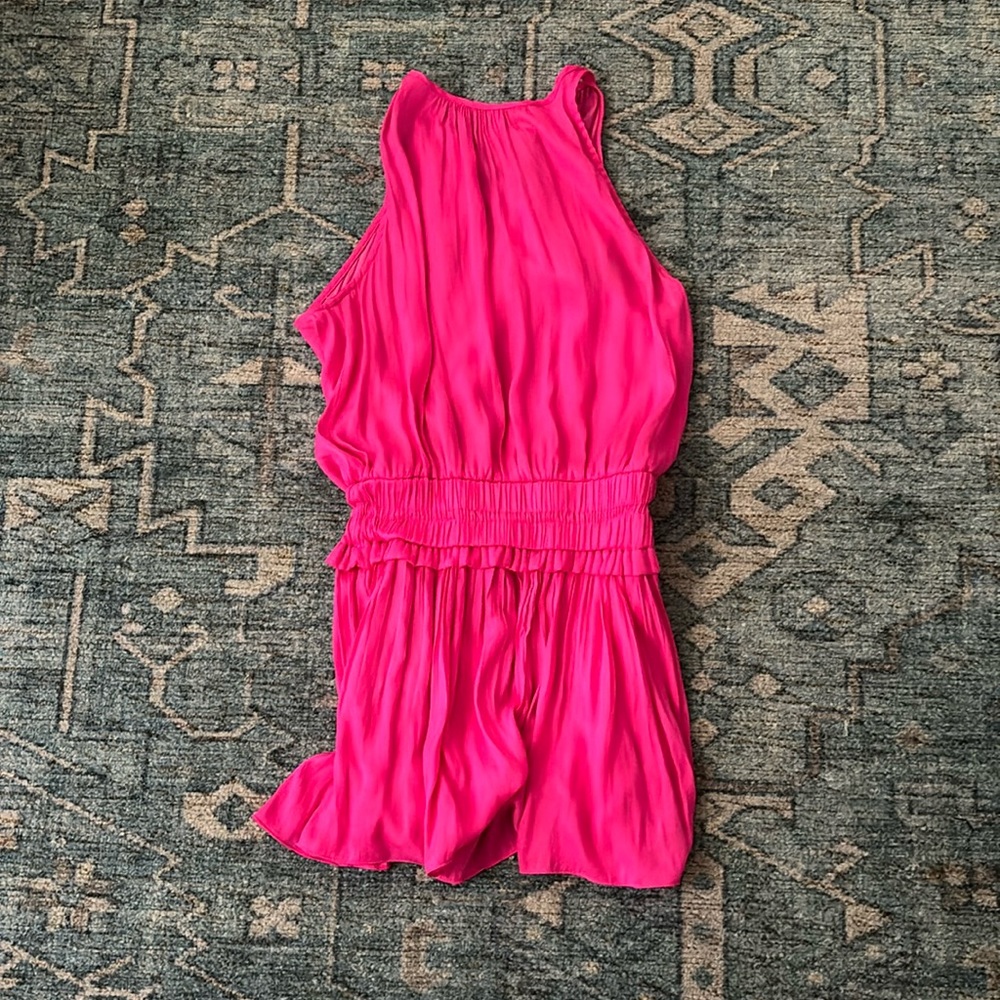 DO+BE romper size Small